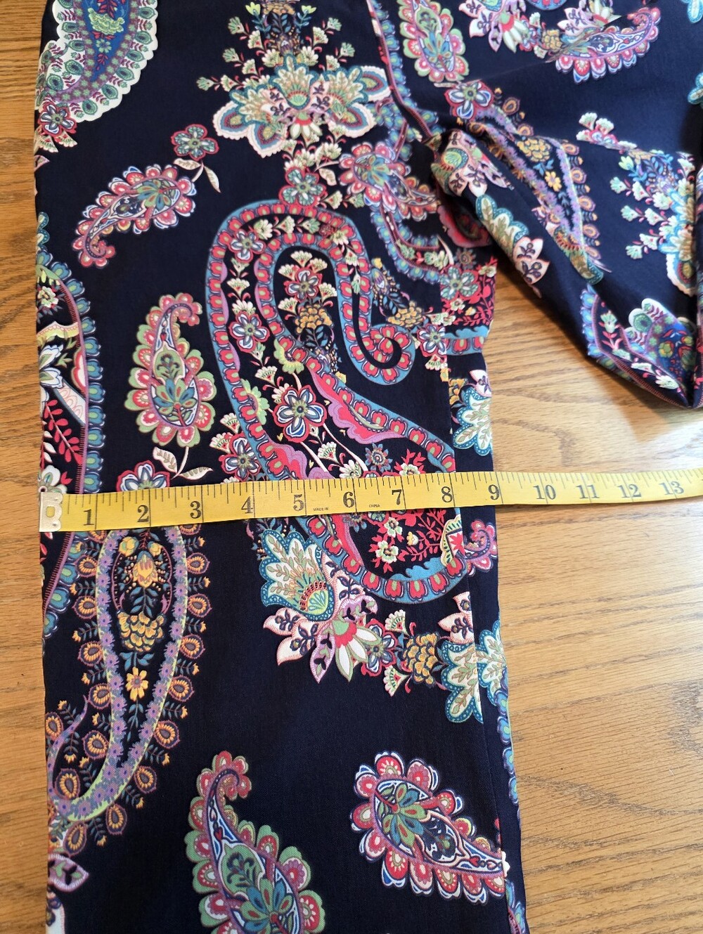 Zac & Rachel Paisley Capri Pants Navy Blue Straight Leg Pull On Stretch Size 12 - Picture 11 of 13